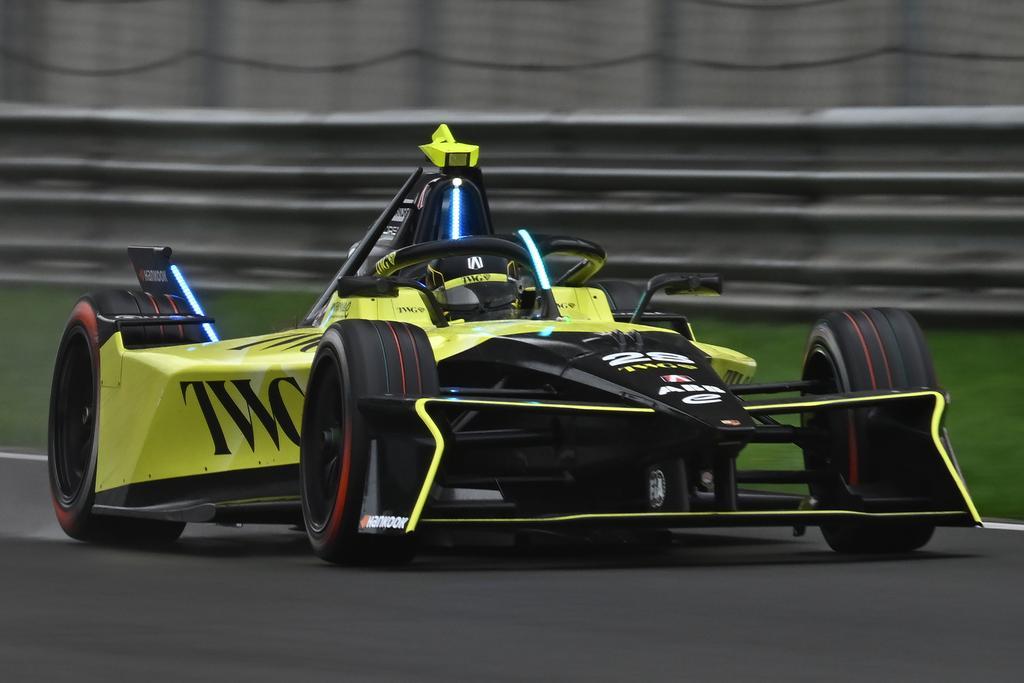 Primeira pole position e pontos nas duas provas na China marcaram o belo final de semana de Felipe Drugovich na Fórmula E  