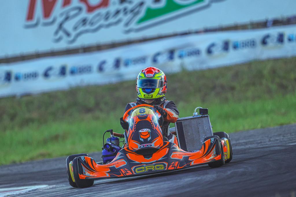 Raphael Gebara é o pole position da Copa Brasil de Kart na OK-N Júnior