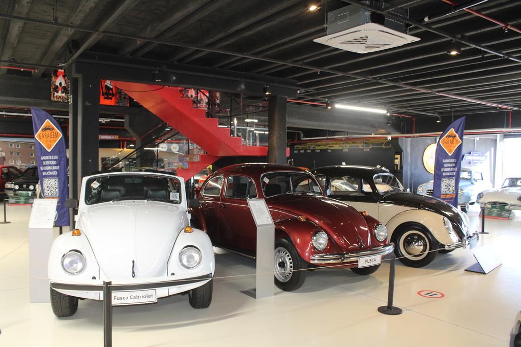 Último Fusca fabricado em 1986 e penúltimo montado em 1996 no Brasil estão expostos no Dream Car de São Roque