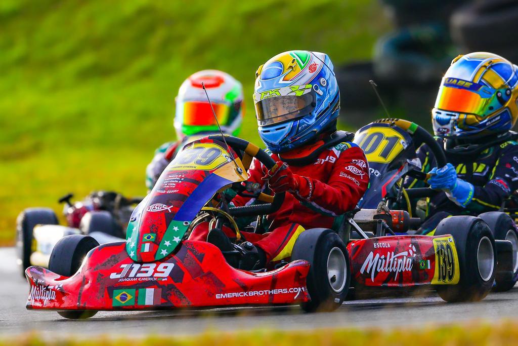 Após brilharem na Copa Brasil, irmãos Emerick buscam liderança no Capixaba de Kart 