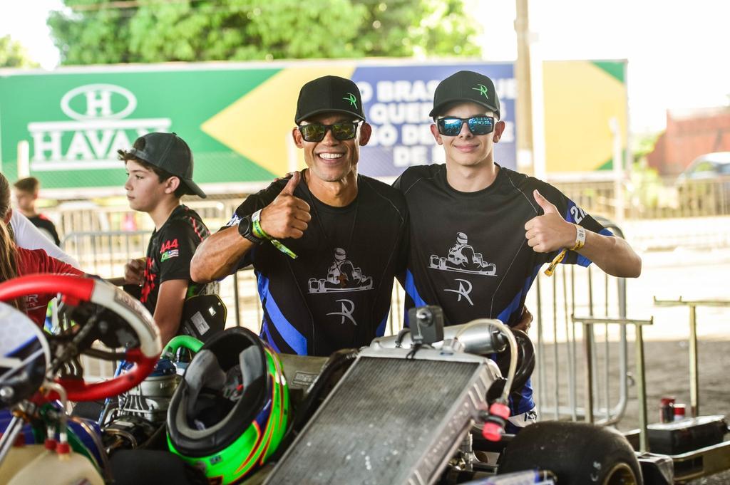Arthur da Rocha é vice-campeão da Copa Brasil de Kart na categoria com o maior grid do campeonato  