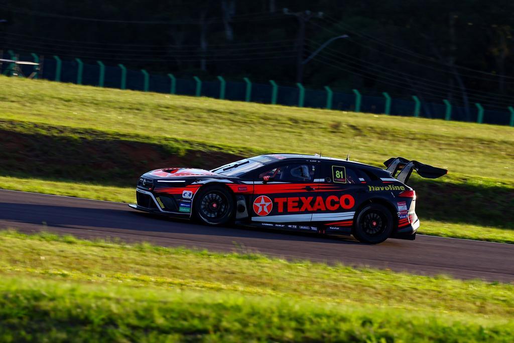 Arthur Leist conquista Top-5 em Santa Cruz do Sul e vence Melhor Ultrapassagem pela segunda vez consecutiva