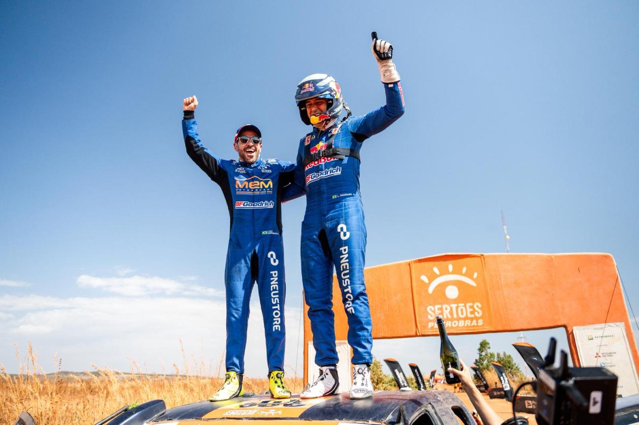 Campeão mundial de Rally-Raid, Lucas Moraes é tetracampeão do Sertões 2026