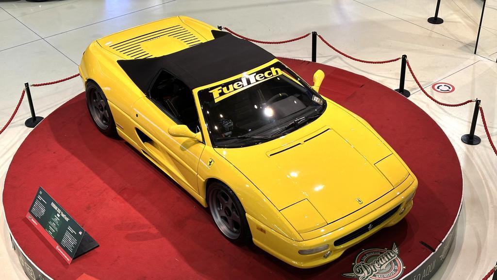 Ferrari F355 do Anderson Dick é a mais nova atração do Parque Dream Car de São Roque (SP)  