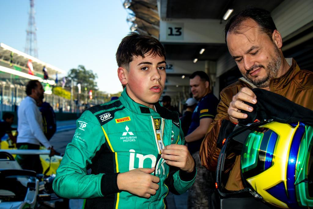 Lourenço Varela estreia nos monopostos com pódio em Interlagos