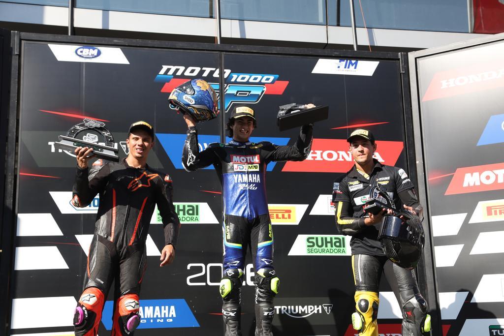 Mário Salles vence a GP600 no MOTO1000GP e assume liderança do campeonato no GP Interlagos by Diálogo