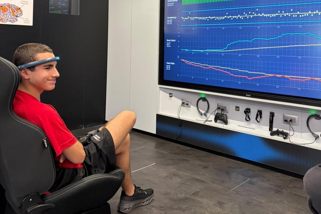 Dudu Salamonde intensifica preparação na Itália para competir nos carros da F4  