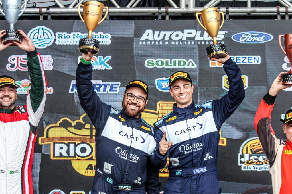 Foscarini e Costa vencem em Rio Negrinho e entram na briga pelo título do Brasileiro de Rally  