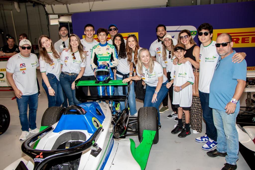 Henrique Krüger troca os fórmulas pelos carros de turismo em salto rumo à Stock Car  