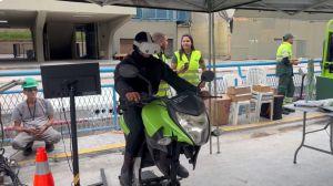 INTO e Ecovias Ponte promovem ação com simulador de acidente de moto para conscientizar sobre segurança no trânsito