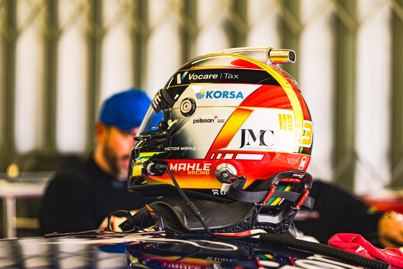 Korsa Riscos & Seguros é a nova patrocinadora da Mahle Racing, na Porsche Cup Brasil