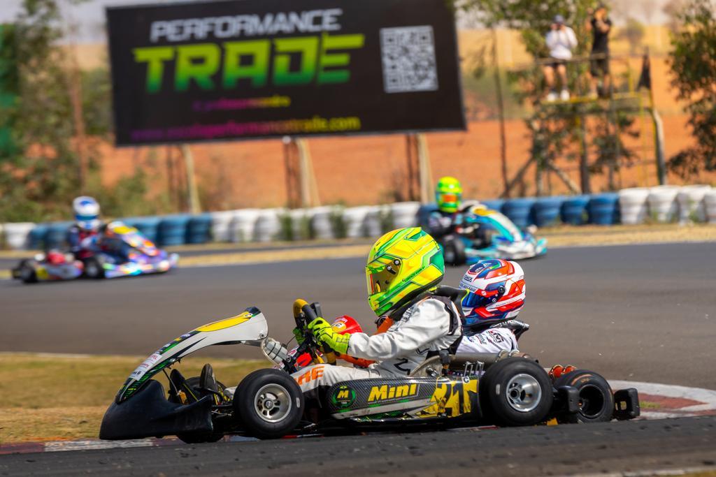 Lorenzo Kuhn estreou com pódios no palco do Campeonato Brasileiro de Kart  