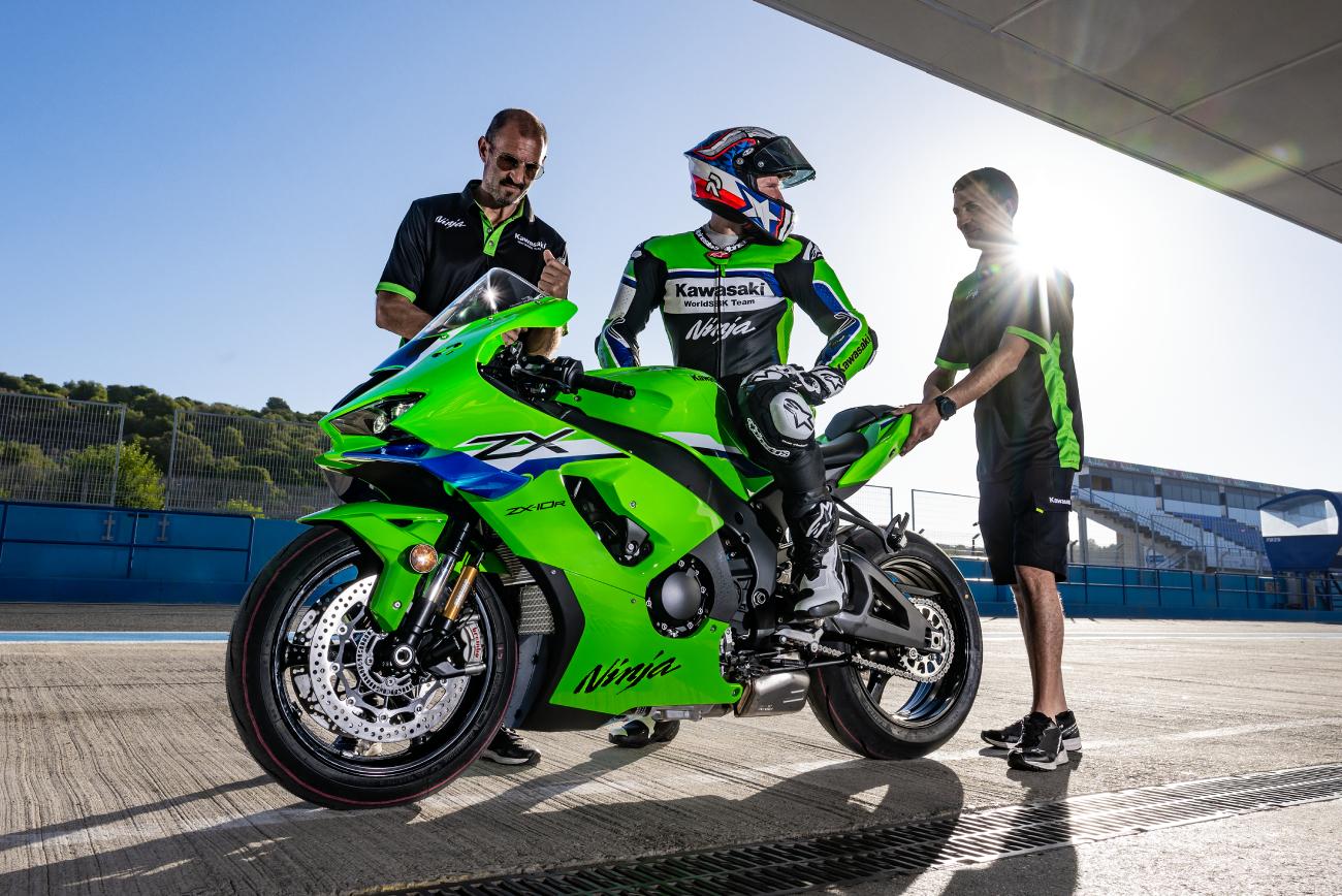 Nova Kawasaki Ninja ZX-10R 2027 amplia agilidade e prazer de pilotar  