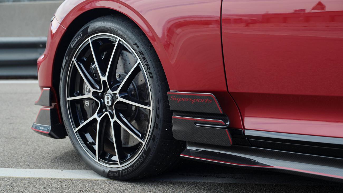 Pirelli: Com o P Zero Trofeo RS, o Bentley Supersports atinge 1,3G de aceleração lateral