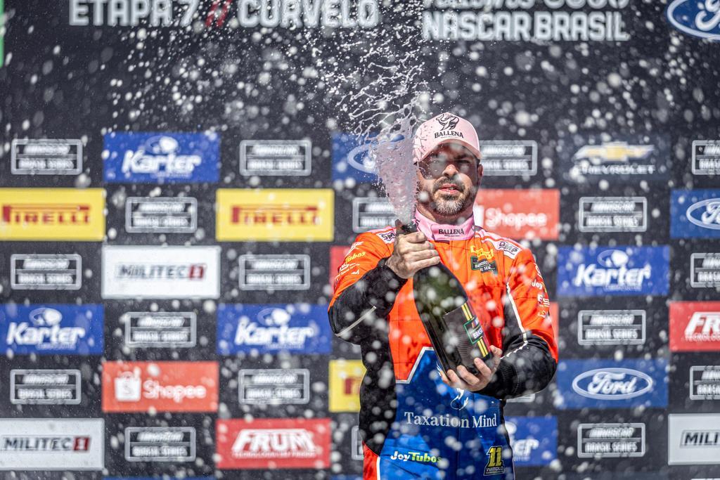 Witold Ramasauskas vence em Curvelo e entra para os Playoffs  