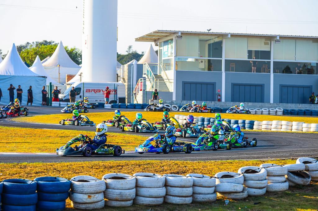 Circuito Paulista anuncia lista de inscritos e programação oficial para rodada que vale como Open do Brasileiro de Kart