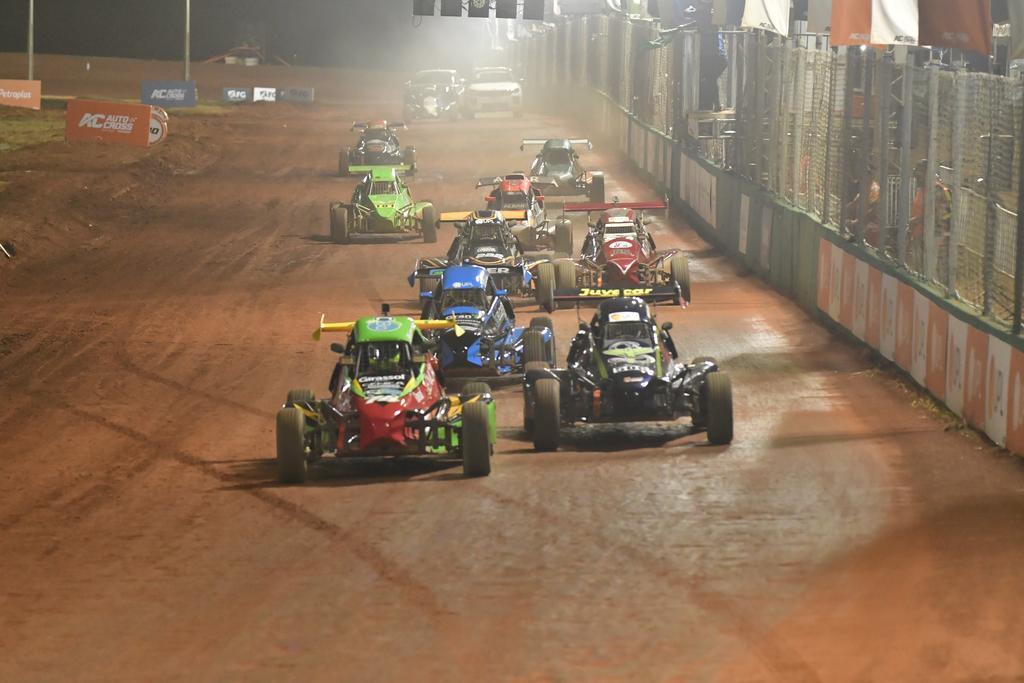Cuiabá recebe final do Autocross Brasil  