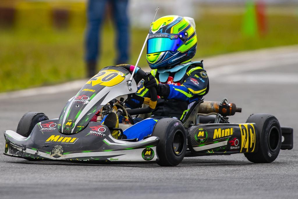 Enzo Bortoletto acelera em Birigui em busca da preparação ideal para o Brasileiro de Kart  