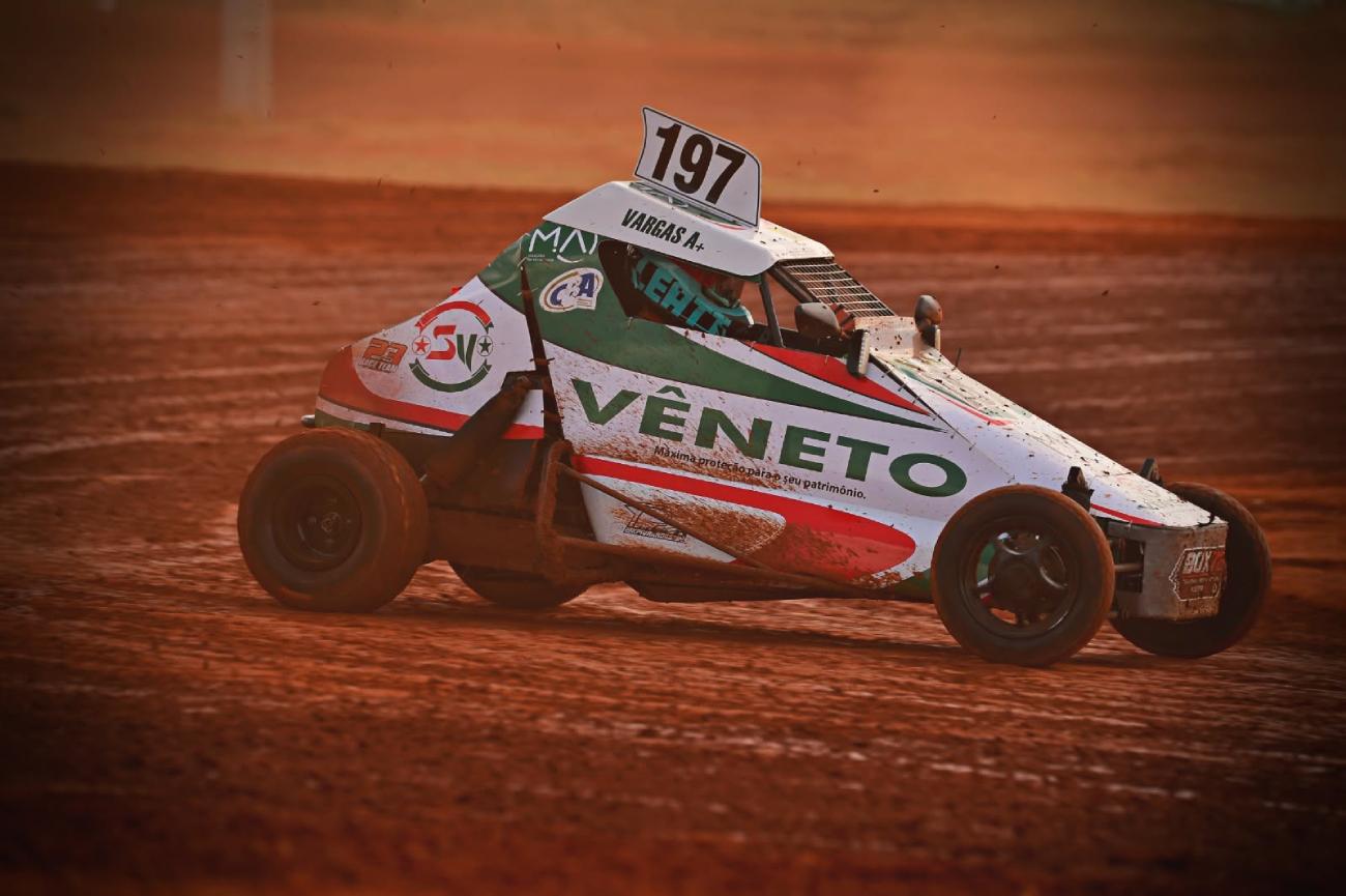 Fernando Vargas disputa etapa decisiva do Gaúcho de Kart Cross em busca do quinto título