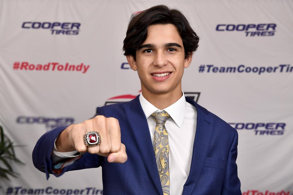 Kiko Porto celebra cinco anos do título da USF 2000 e transforma conquistas em combustível para novos desafios  