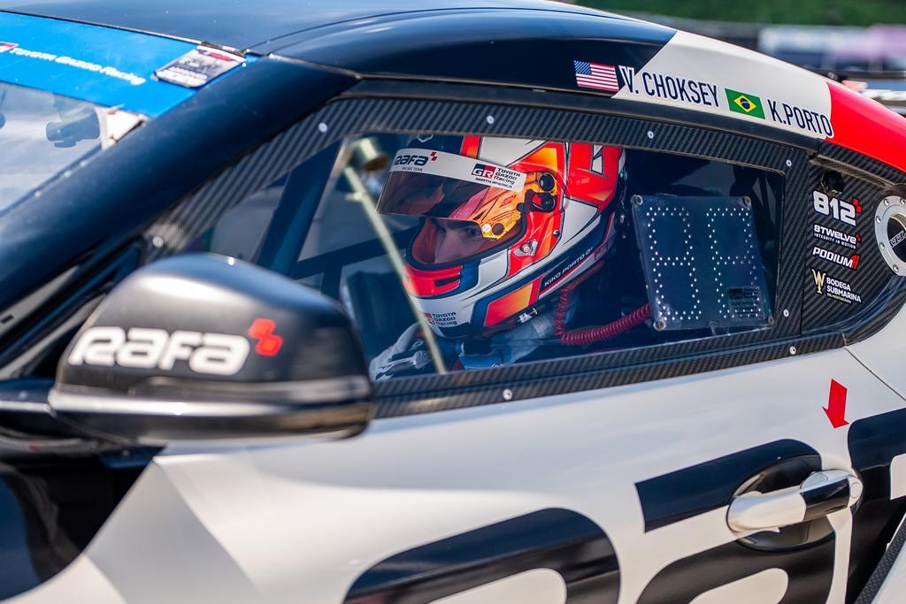 Kiko Porto fecha primeiro ano na IMSA Michelin Pilot Challenge com uma vitória de saldo  