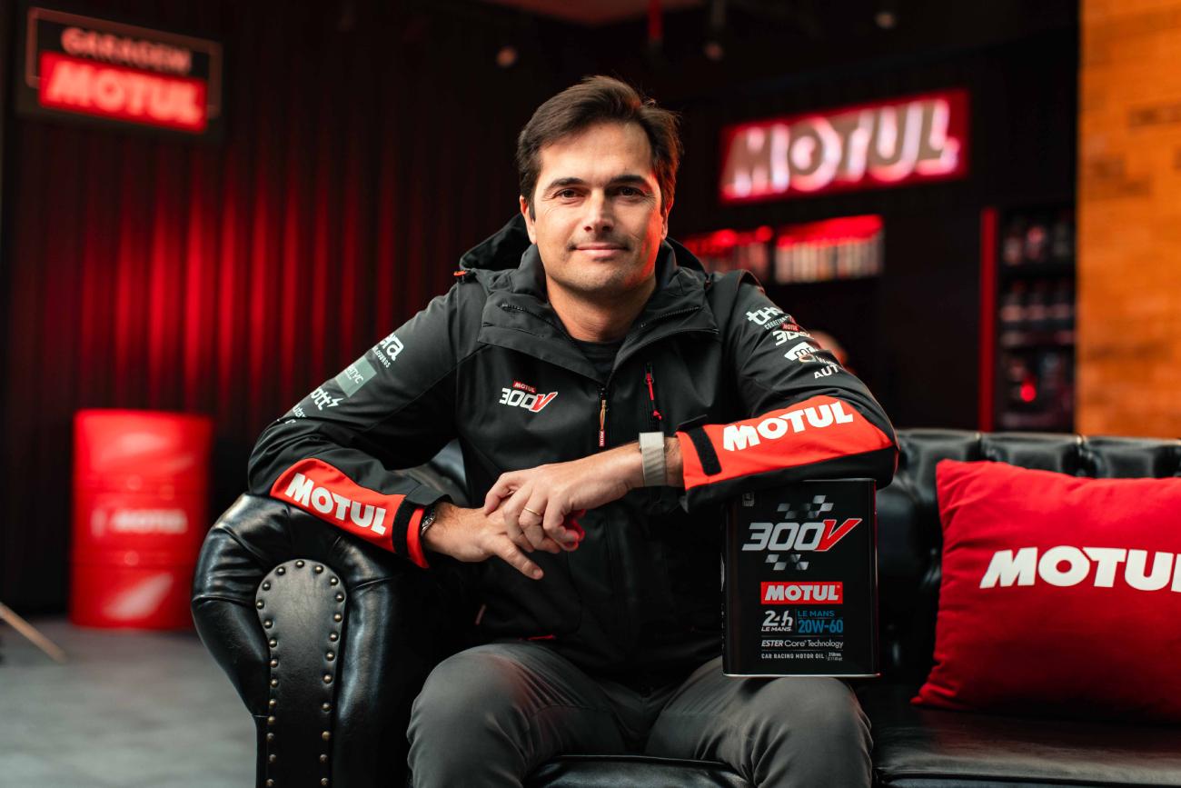 Nelsinho Piquet renova com a Motul pelo 7º ano e volta à Stock Car