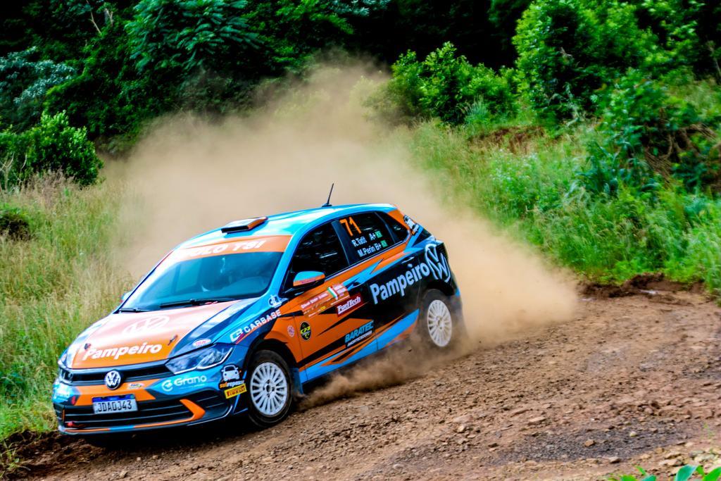 Pampeiro leva carro de rally para exposição na FEISMA em Santa Maria  