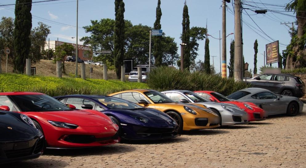 Supercarros, arte automotiva e churrasco premium se encontram em Itu no dia 17 de outubro 