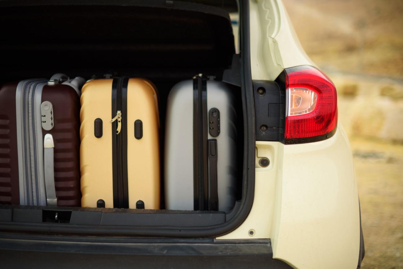 Vai viajar de carro no fim do ano? Veja o que revisar antes de pegar a estrada