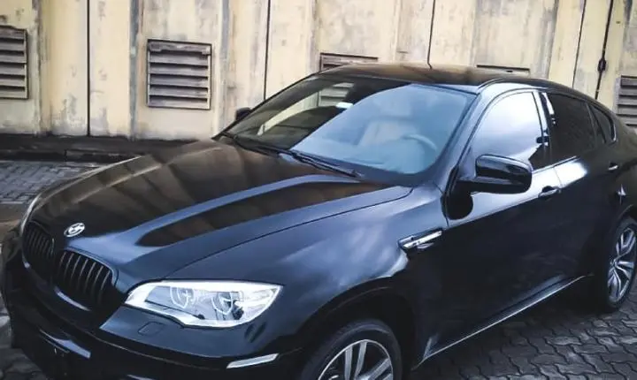 Alltak reformula Linha Ultra Black Piano e amplia desempenho para aplicações automotivas de alta exigência