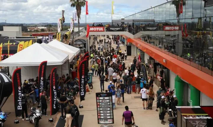 Apoio local impulsiona recordes de público nas três primeiras etapas do MOTO1000GP