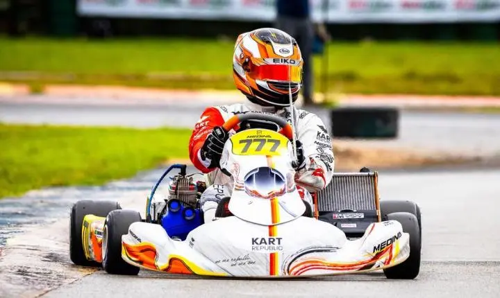 Bruno de Sá superou semana difícil, venceu corrida e se manteve na liderança da Copa São Paulo Light de Kart
