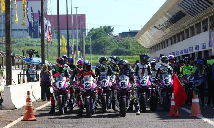 Campeonato Latino-americano Femenino Yamaha R3 BLU CRU terá segunda edição no GP Santa Cruz do Sul 148 anos