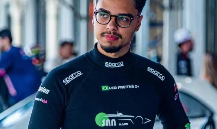 Com novo layout, Leo Freitas retorna à Fórmula e-Volution com pódio em Interlagos