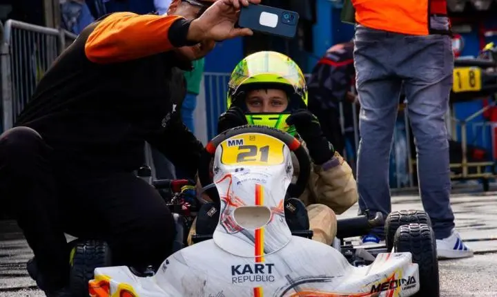 Com pole e duas vitórias, Lorenzo Tanner Kuhn venceu a 6ª etapa da Copa São Paulo KGV de Kart e mira novos desafios  