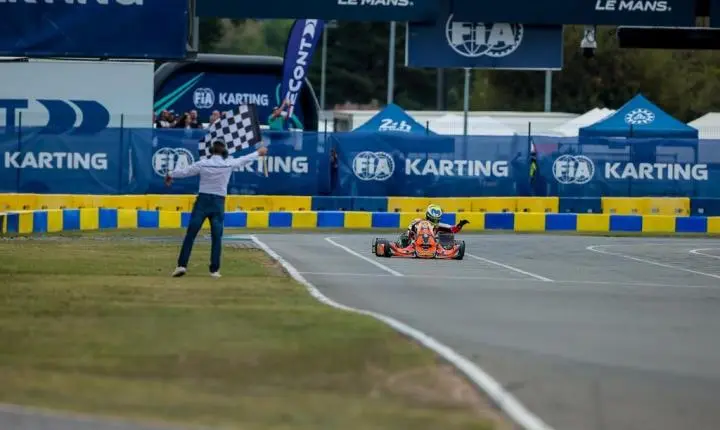 CRG é campeã mundial de kart em Le Mans  