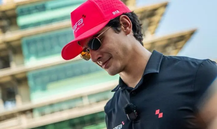 Dupla missão para Kiko Porto na lendária pista de Indianapolis neste fim de semana  