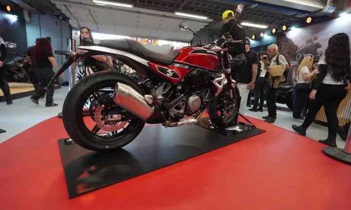Em Interlagos, Moto Morini apresenta oficialmente 3½ Sport, novo modelo no segmento premium