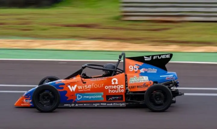 João Alécio vence rodada dupla da Fórmula Vee em sua estreia em Cascavel