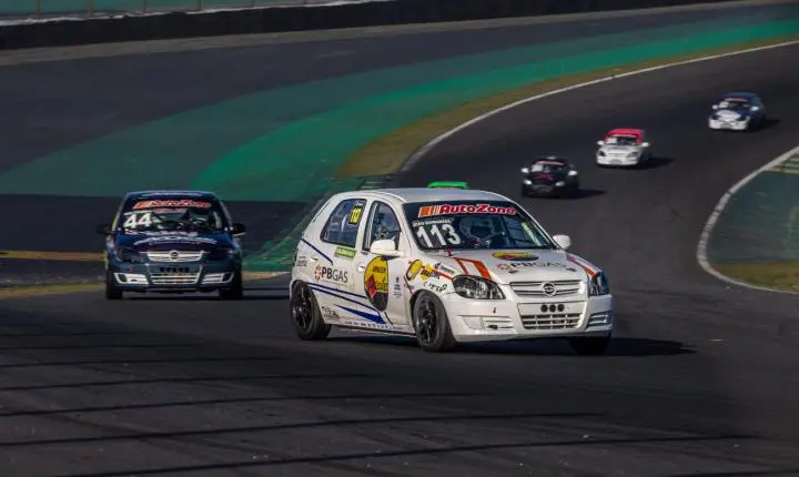 João Guimarães reencontra Cascavel na etapa dupla da STR após dois pódios com monoposto em 2025