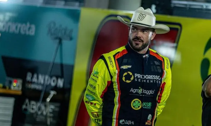 Jorge Martelli emociona a torcida mato-grossense na corrida noturna da NASCAR Brasil