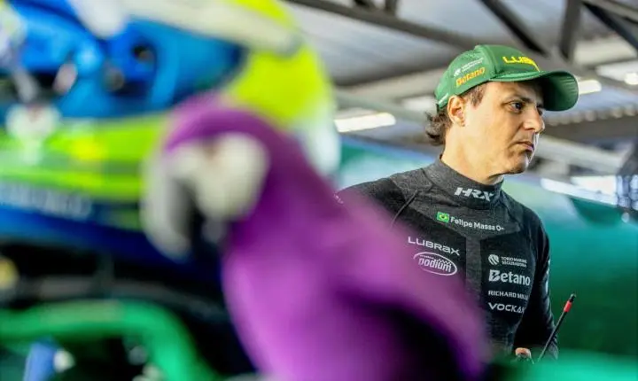Julio Campos escala o pelotão e termina no top-10 da corrida sprint em Curvelo