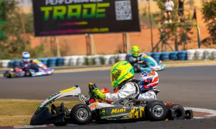 Lorenzo Kuhn estreou com pódios no palco do Campeonato Brasileiro de Kart  