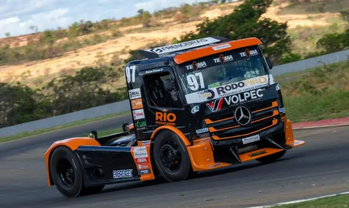 Maicon Roncen mira pódio na estreia do Autódromo de Chapecó