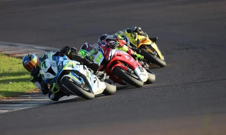 Maxi Scheib vence sprint da GP1000 by Motul; Eric Granado bate recorde em Cascavel