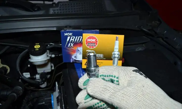 NGK alerta para atenção especial com a manutenção preventiva de automóveis com +10 anos