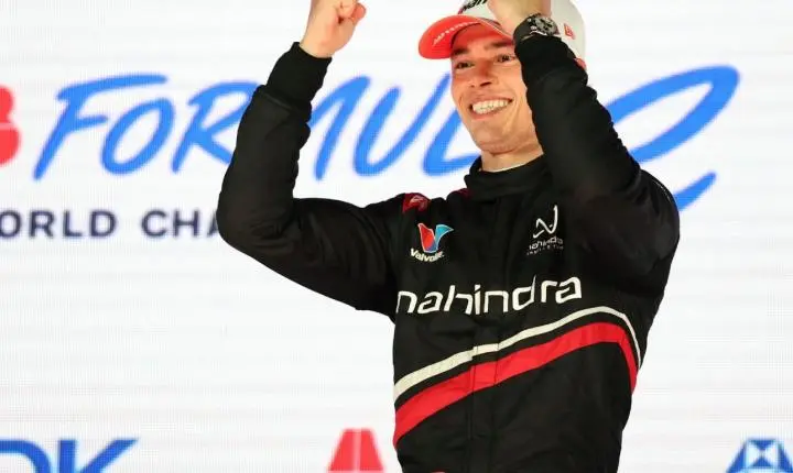 Nyck de Vries vence E-Prix de Tóquio de 2026, enquanto disputa pelo título se torna imprevisível para Final em Londres  