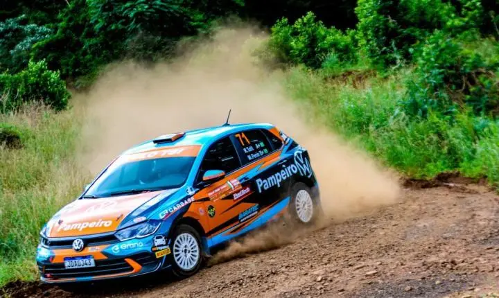 Pampeiro leva carro de rally para exposição na FEISMA em Santa Maria  