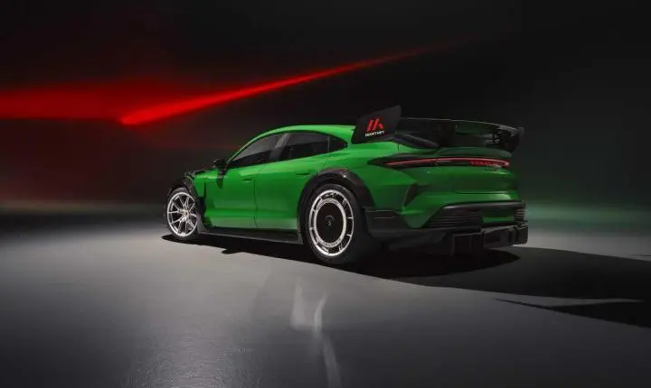 Porsche Taycan Turbo GT com kit Manthey e equipado com pneus Pirelli P Zero Trofeo RS estabelece recorde em Nürburgring