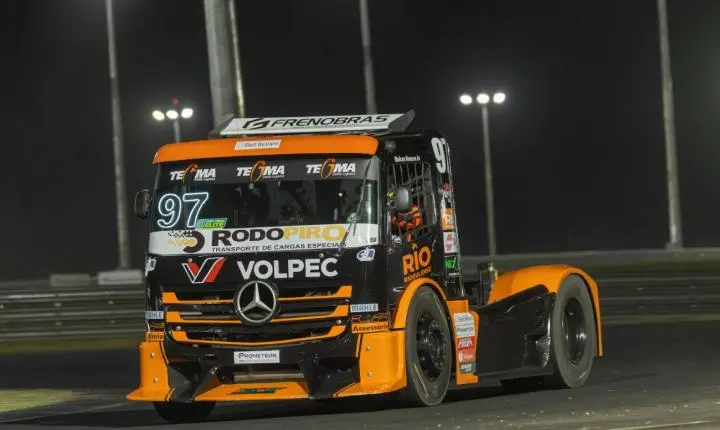 Problema em sensor de cronometragem tira Maicon Roncen da liderança da Copa Truck Elite em Cuiabá